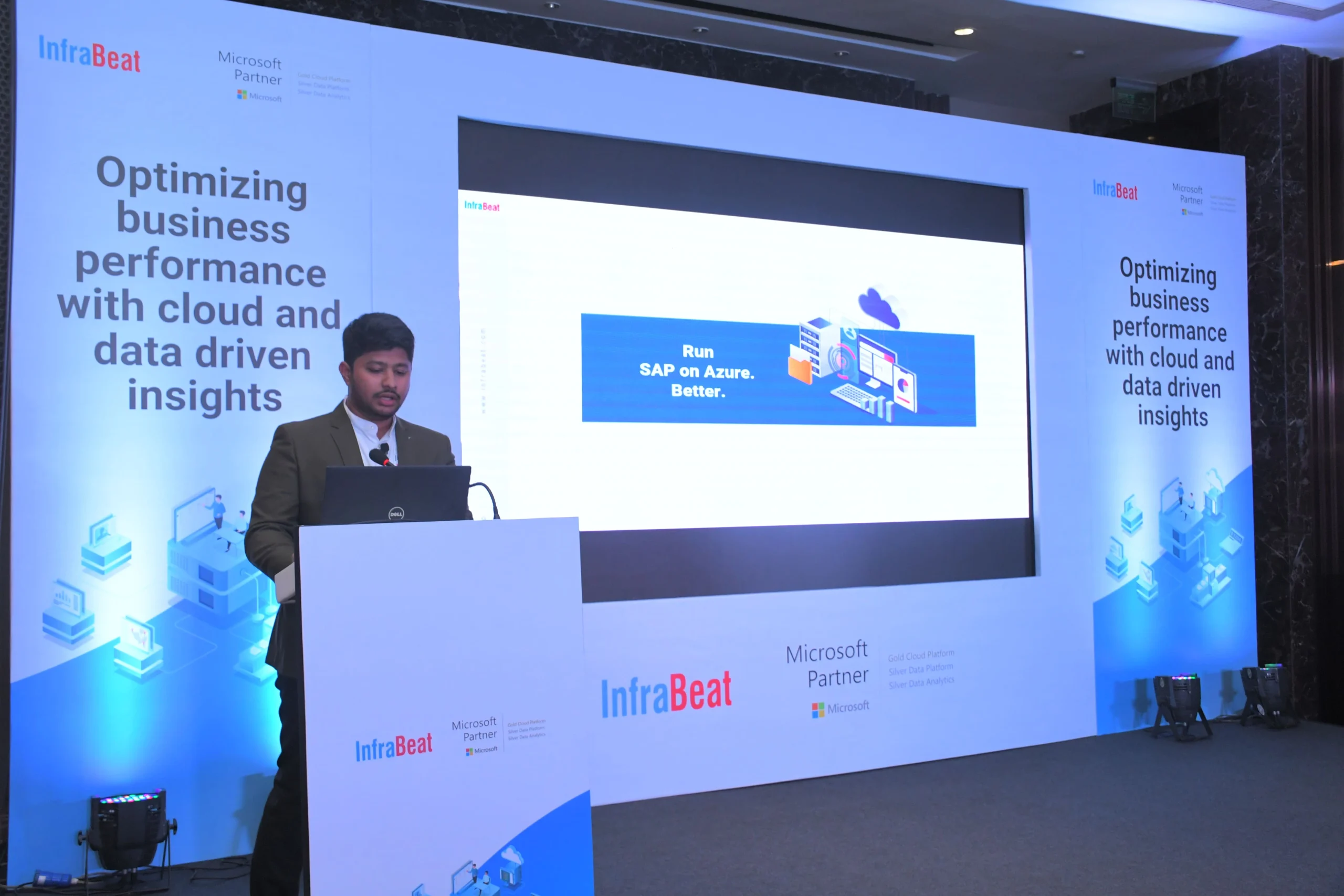 Optimizing Business performance with Cloud and Data Driven Insights : Delhi