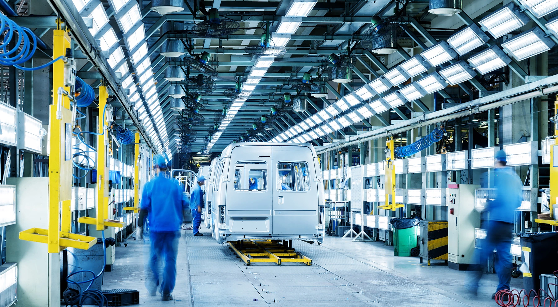 Optimizing Enterprise Operations: LLM-Powered Assistant Enhances User Experience and Minimizes IT Dependency